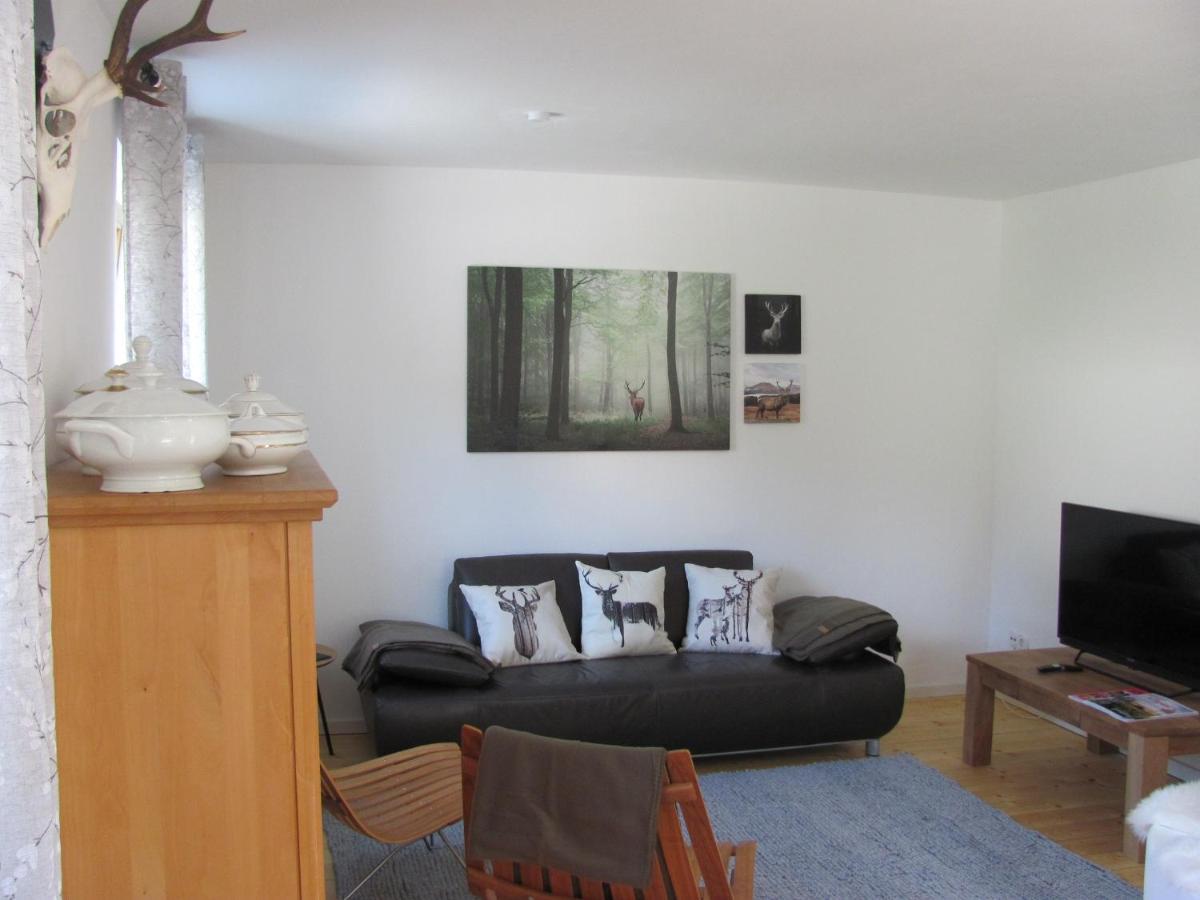 Schlossblick Ferienhaus: Cozy 6-Person Retreat with Castle Views Trunkelsberg Exterior photo