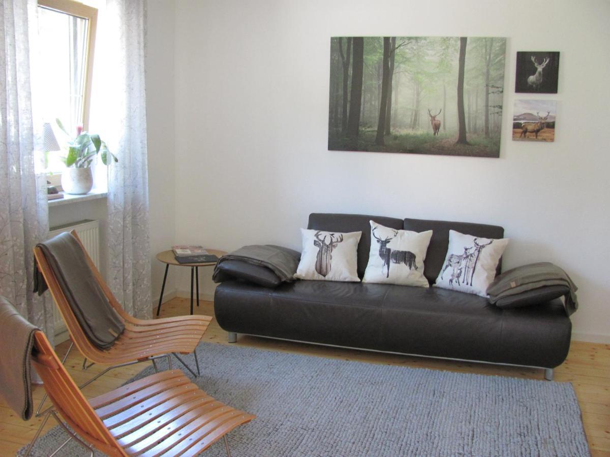 Schlossblick Ferienhaus: Cozy 6-Person Retreat with Castle Views Trunkelsberg Exterior photo