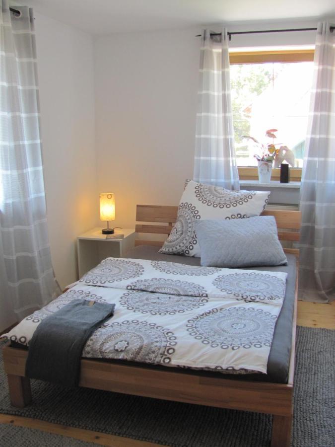 Schlossblick Ferienhaus: Cozy 6-Person Retreat with Castle Views Trunkelsberg Exterior photo